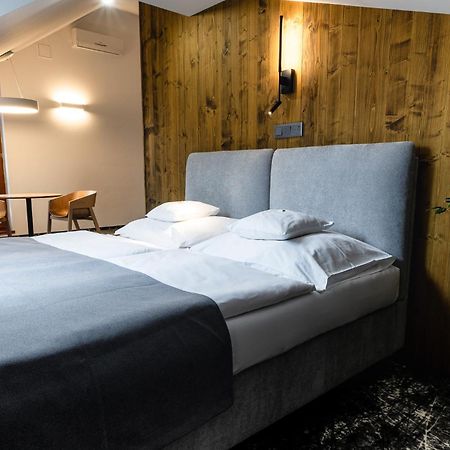 Hotel Horal Rožnov pod Radhoštěm Екстериор снимка