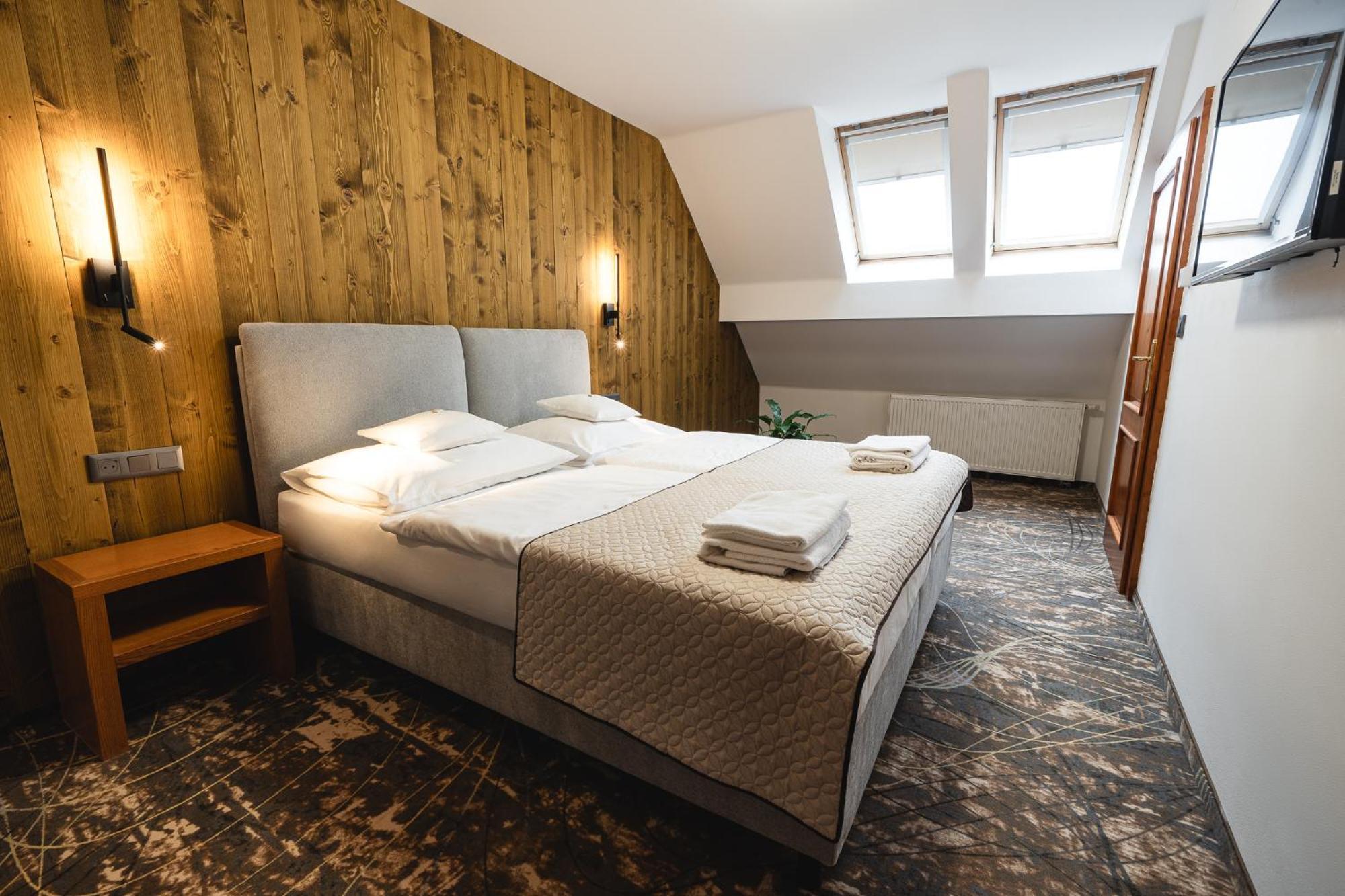 Hotel Horal Rožnov pod Radhoštěm Стая снимка